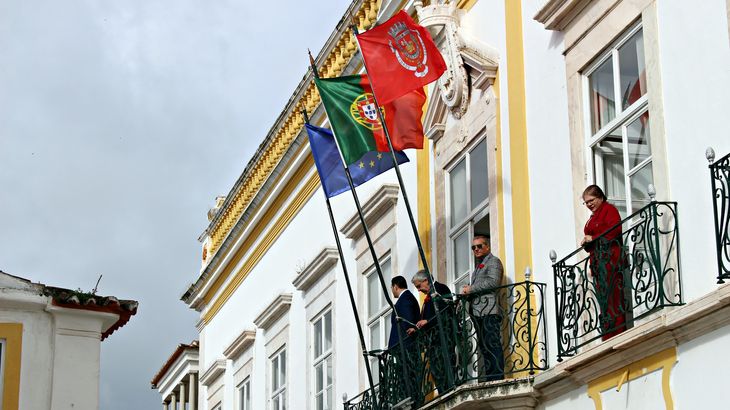 Revoluo dos Cravos Revolucin de los claveles 25 de abril Elvas Na Raia Alentejo Portugal Libertad Liberdade