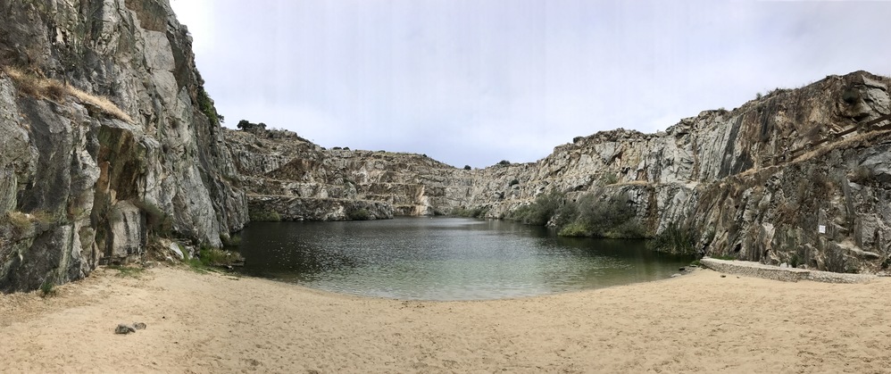 Cantera, Cantera del Cabezo, turismo, turismo de naturaleza, Alcántara, Extremadura, piscinas naturales