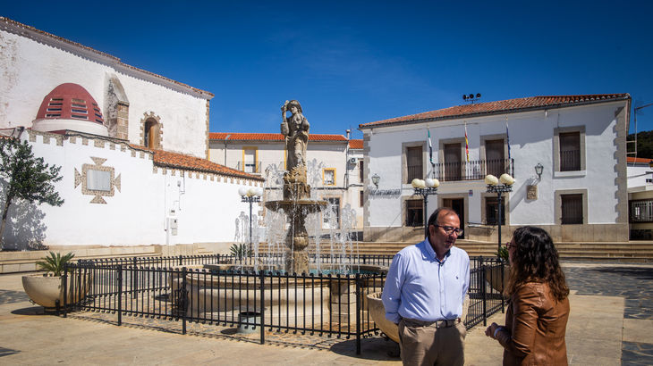 Santiago de Alcntara Cien das despus poltica cultura turismo Eusebio Batalla Extremadura